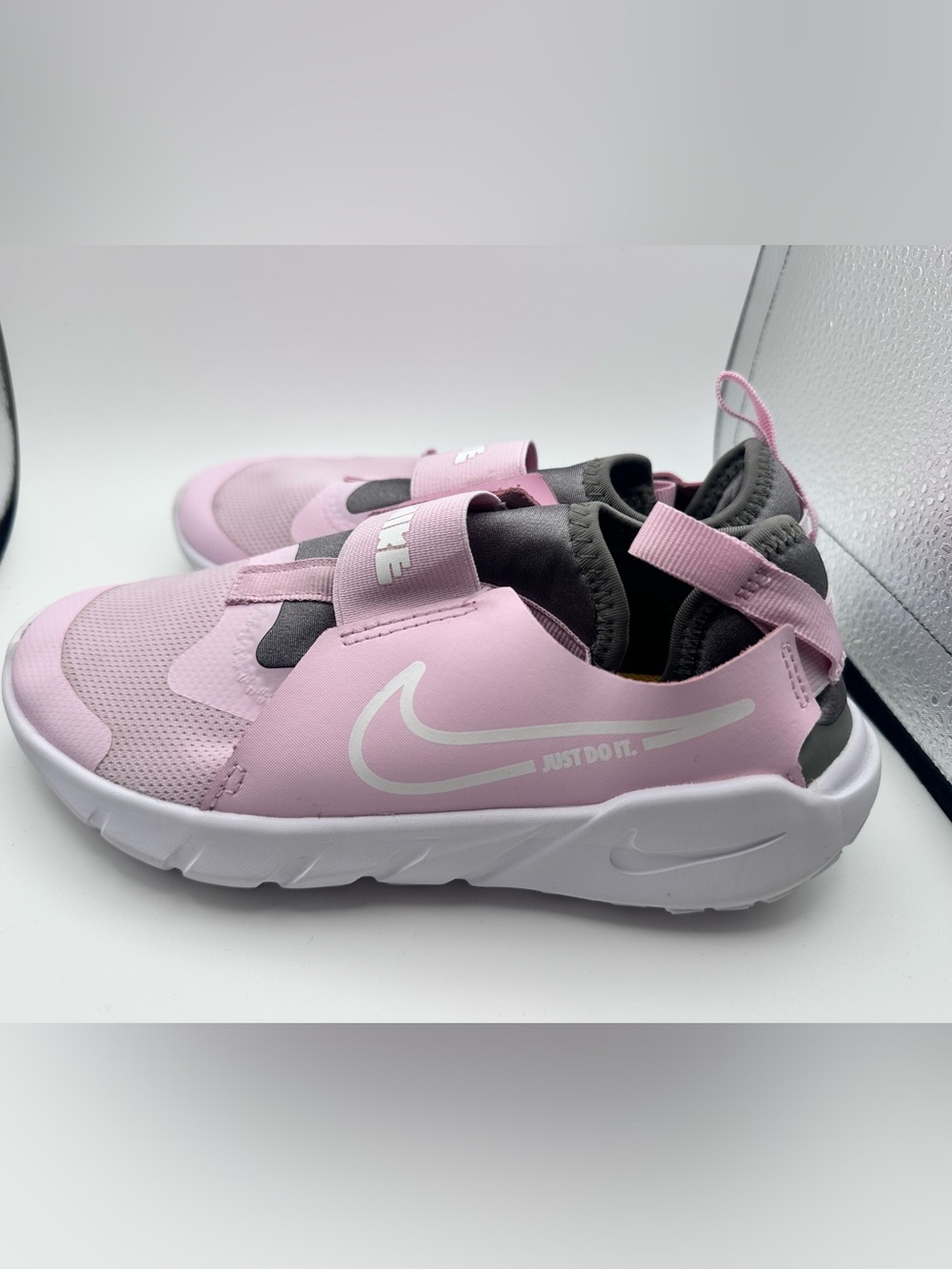 Nike Kids' Grade School Flex Runner 2 Running Shoes Pink Big Girl US 2Y